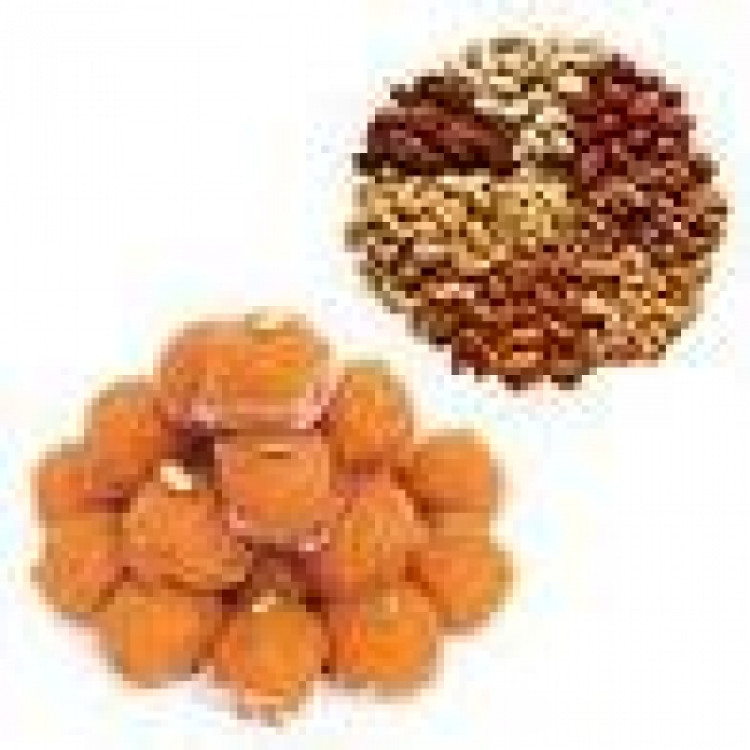 1 kg assorted dry fruits with 1 kg pure ghee boondi laddoos